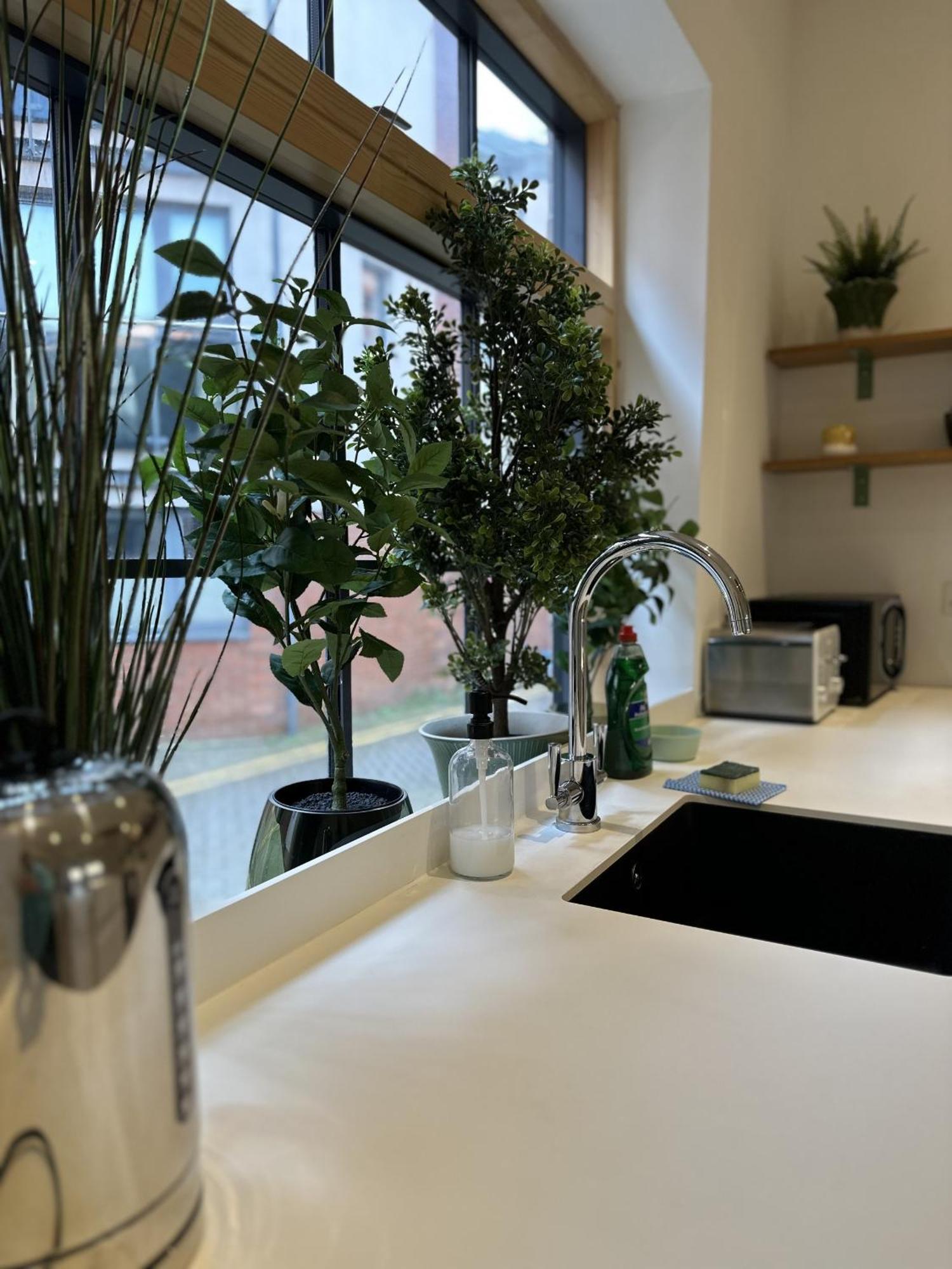 Ideal Bristol Getaway - 3 Bed Harbourside Home Oda fotoğraf